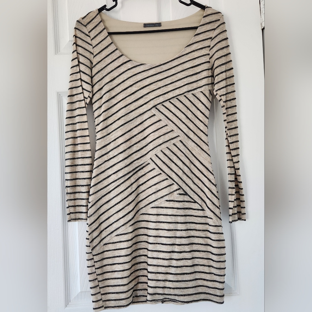 Soprano Long Sleeve Mini Dress - Small